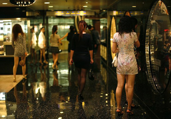 Hotel Lisboa Macau review prostitutes