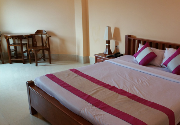Review of Golden Sand girl friendly hotel in Sihanoukville Cambodia